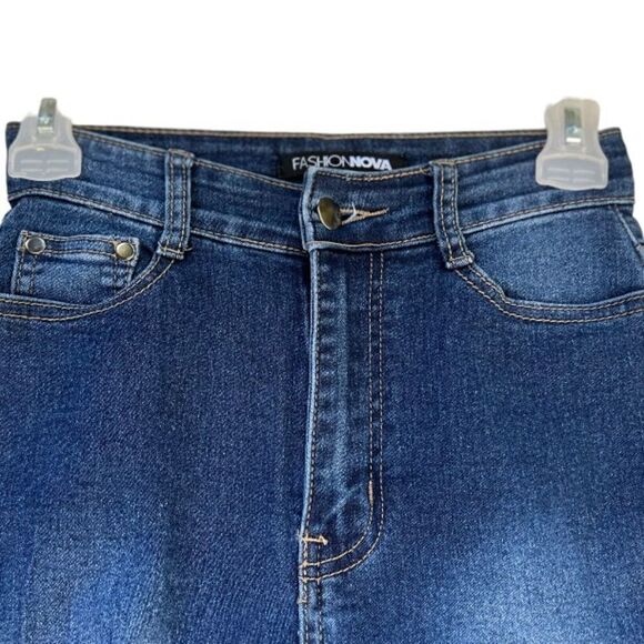 Fashion Nova High Rise Distressed Skinny Jeans 5 6 - Picture 14 of 16